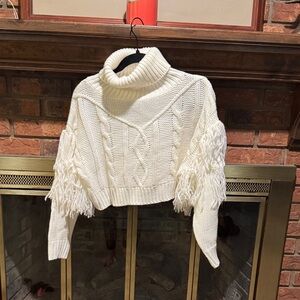 Vestique cropped white sweater